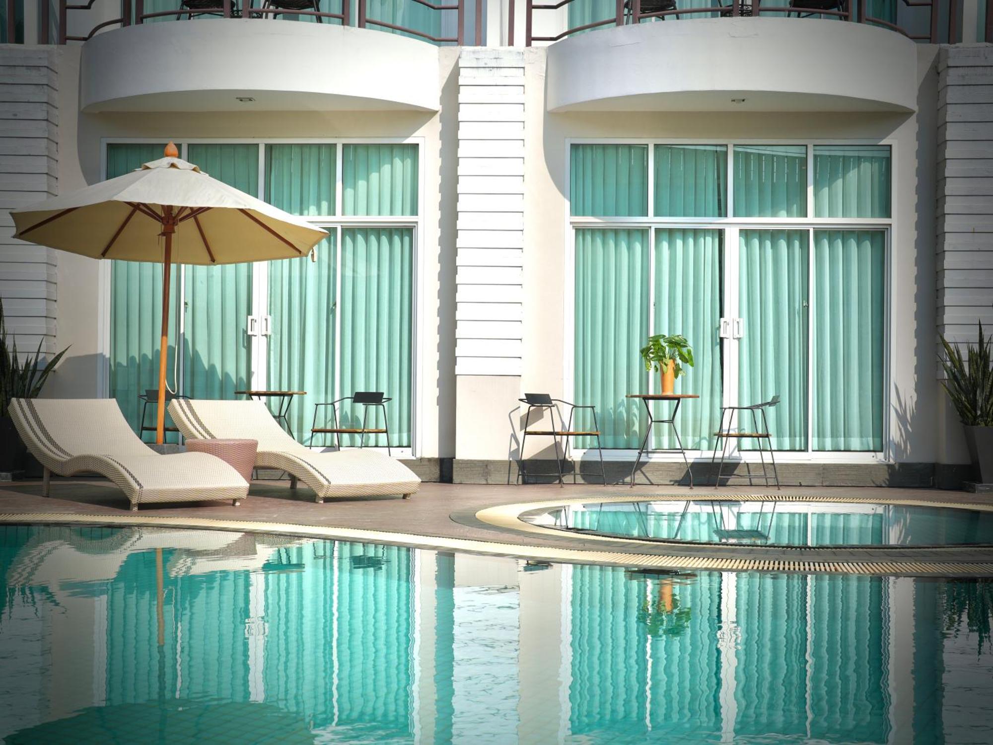 A-Te Chumphon Hotel - Sha Plus Kültér fotó