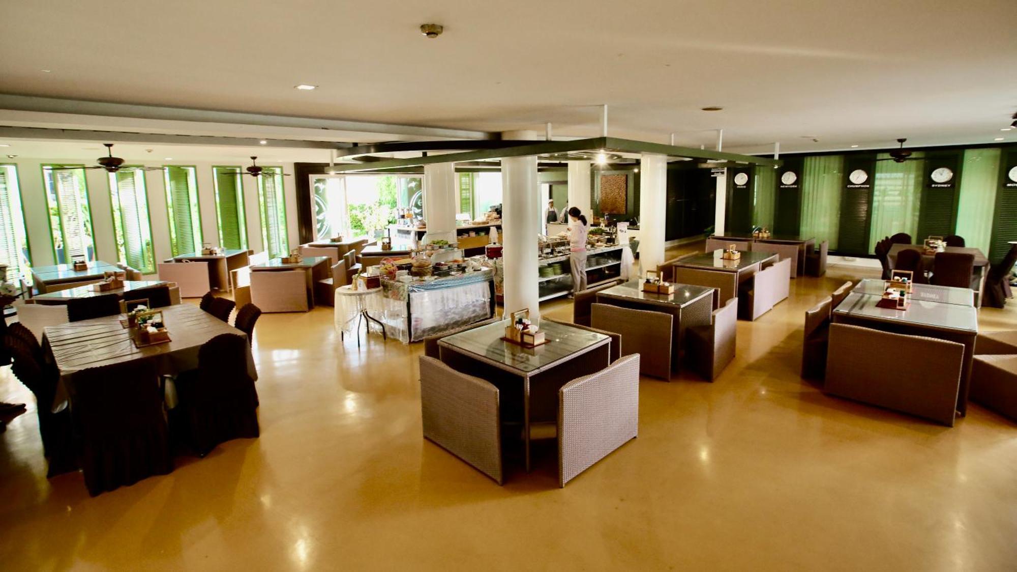 A-Te Chumphon Hotel - Sha Plus Kültér fotó